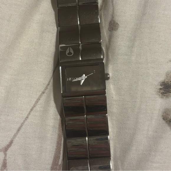 Nixon Watch - Picture 2 of 3